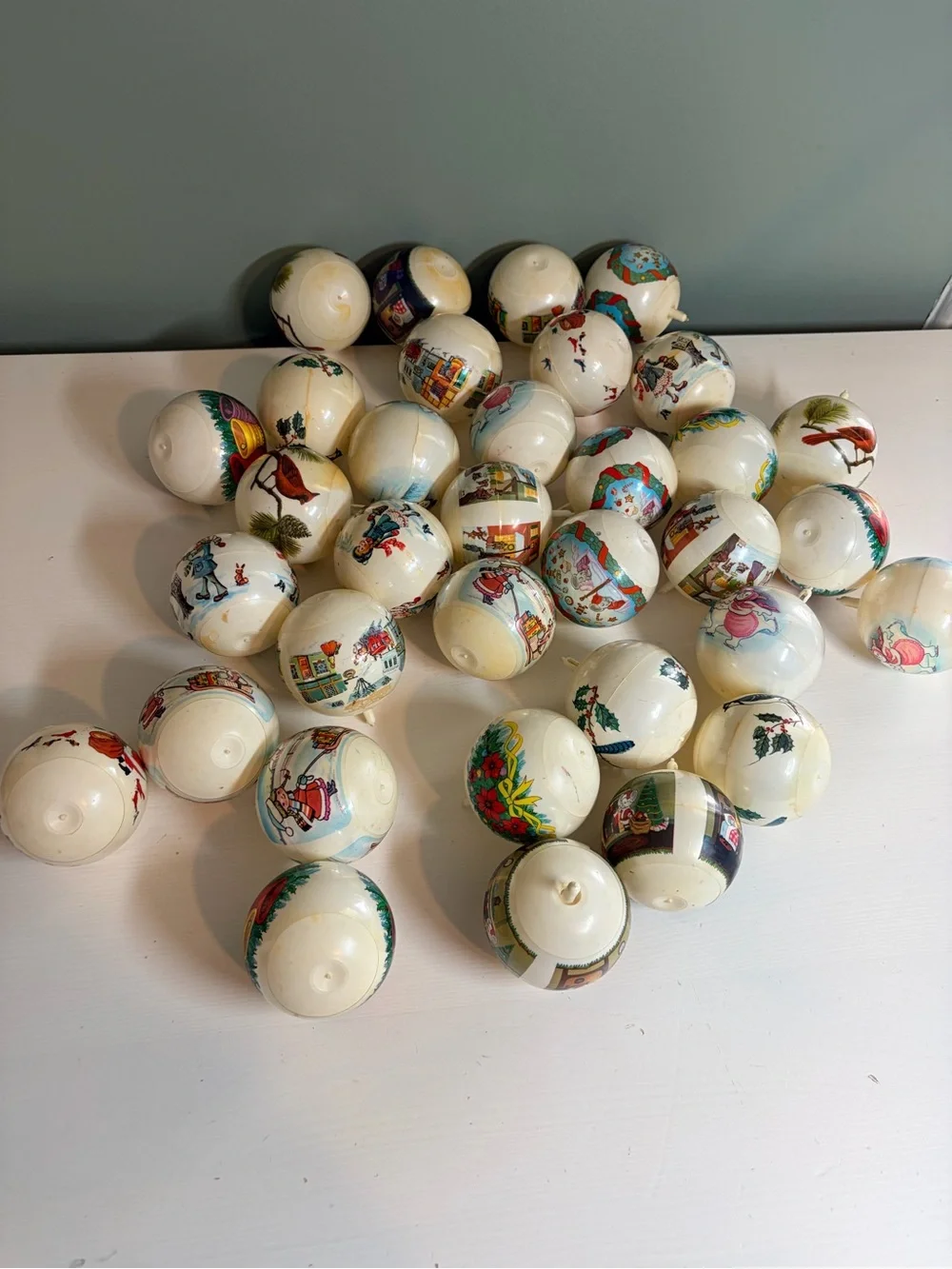 Lot Of 35 Wrapped Plastic Vintage Christmas Ornaments Victorian Scene Bells Mice